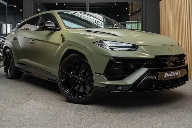 Lamborghini Urus din 2023 cu 29.996 km - oferta LAM177108 - foto 1