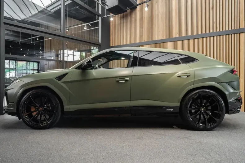 Lamborghini Urus din 2023 cu 29.996 km - oferta LAM177108 - foto 4