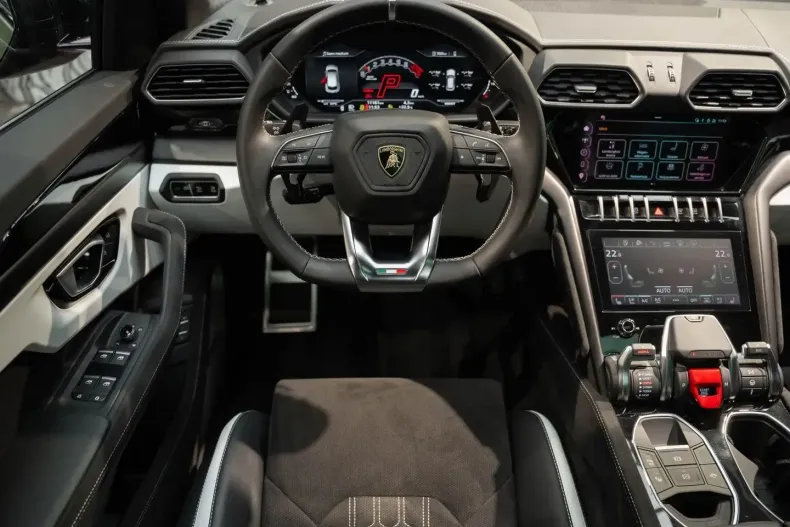 Lamborghini Urus din 2023 cu 29.996 km - oferta LAM177108 - foto 7