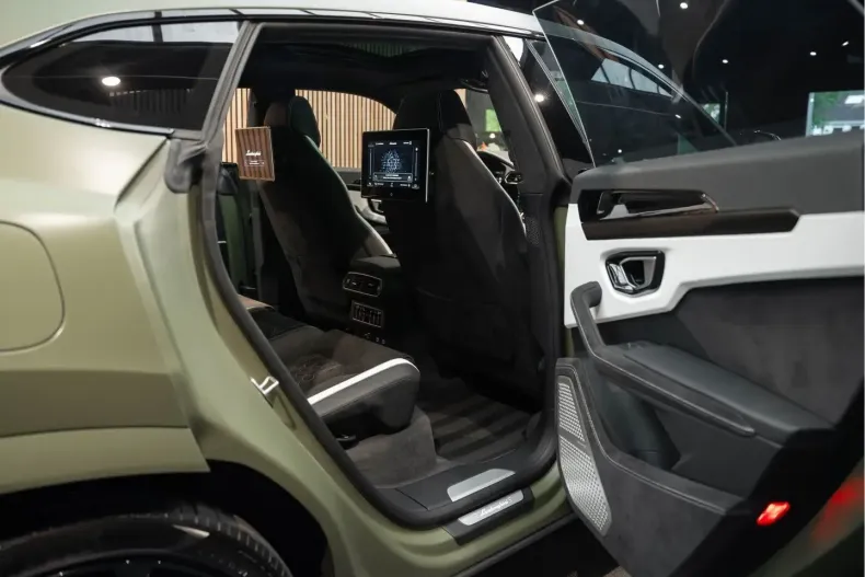 Lamborghini Urus din 2023 cu 29.996 km - oferta LAM177108 - foto 11