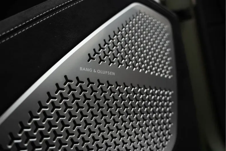 Lamborghini Urus din 2023 cu 29.996 km - oferta LAM177108 - foto 30