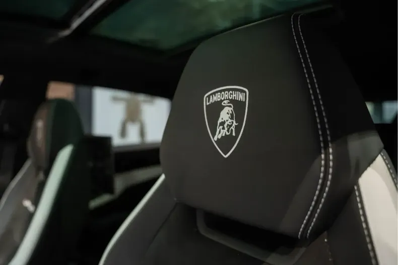 Lamborghini Urus din 2023 cu 29.996 km - oferta LAM177108 - foto 36