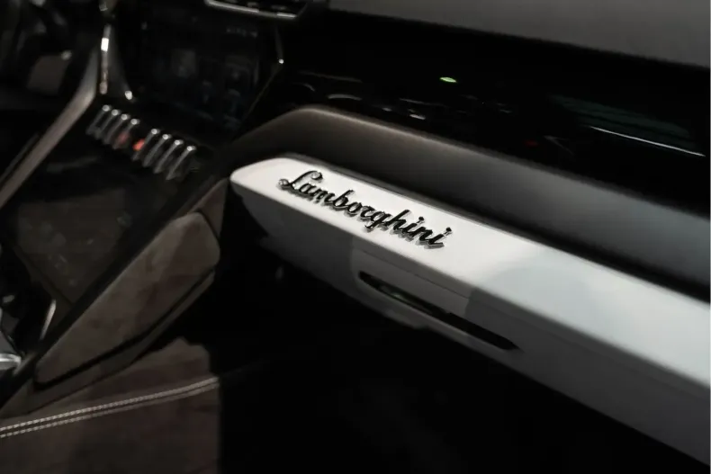 Lamborghini Urus din 2023 cu 29.996 km - oferta LAM177108 - foto 42