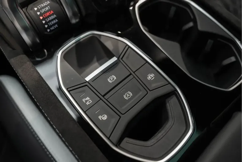 Lamborghini Urus din 2023 cu 29.996 km - oferta LAM177108 - foto 45