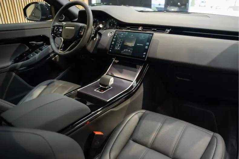 Land Rover Range Rover Evoque din 2025 cu 1.098 km - oferta LAN177109 - foto 9