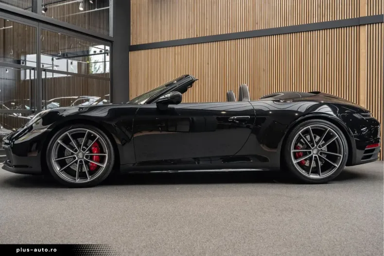 Porsche 992 din 2021 cu 53.442 km - oferta POR177110 - foto 3