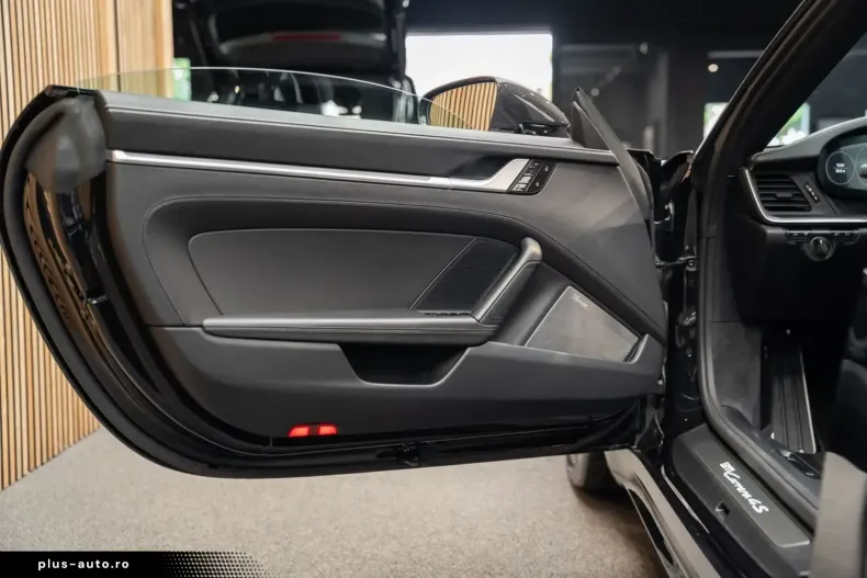 Porsche 992 din 2021 cu 53.442 km - oferta POR177110 - foto 19