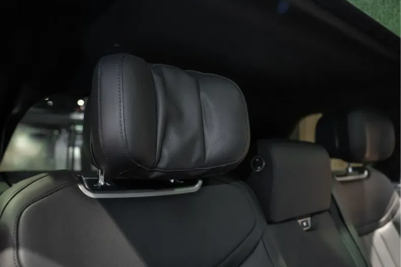 Land Rover Range Rover din 2024 cu 19.945 km - oferta LAN177111 - foto 31