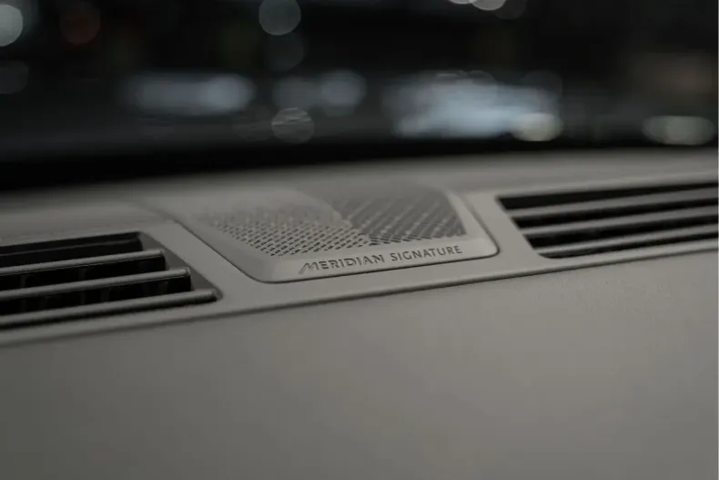 Land Rover Range Rover din 2024 cu 19.945 km - oferta LAN177111 - foto 34