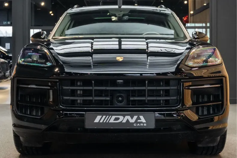 Porsche Cayenne din 2024 cu 24.923 km - oferta POR177122 - foto 3