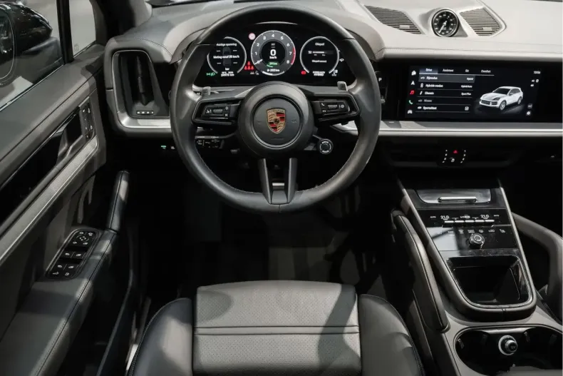 Porsche Cayenne din 2024 cu 24.923 km - oferta POR177122 - foto 8