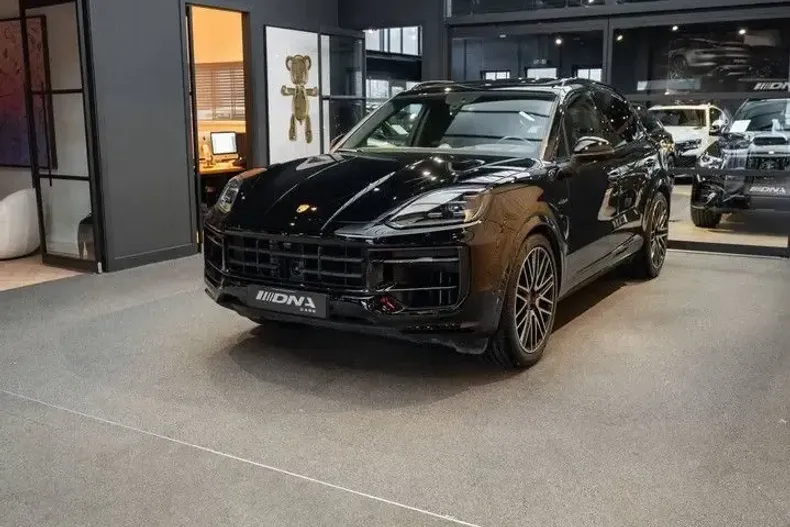 Porsche Cayenne din 2024 cu 24.923 km - oferta POR177122 - foto 18