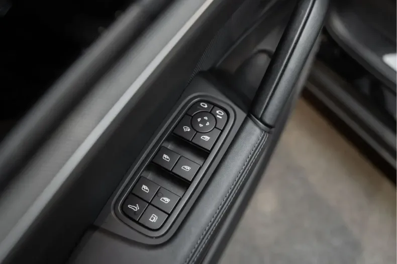 Porsche Cayenne din 2024 cu 24.923 km - oferta POR177122 - foto 22