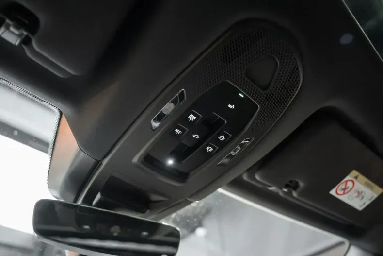 Porsche Cayenne din 2024 cu 24.923 km - oferta POR177122 - foto 35