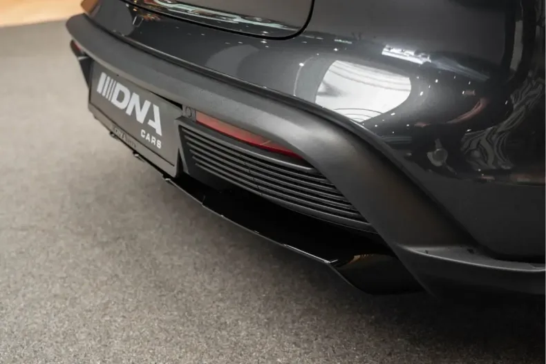 Porsche Taycan din 2023 cu 26.800 km - oferta POR177124 - foto 18