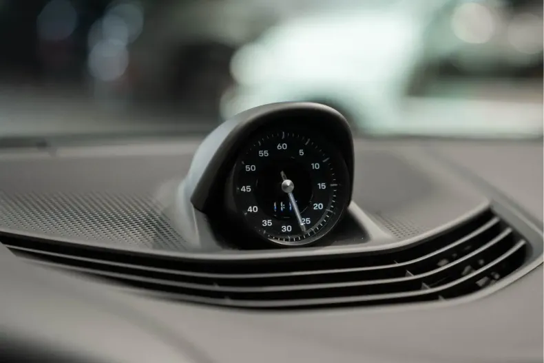 Porsche Taycan din 2023 cu 26.800 km - oferta POR177124 - foto 42