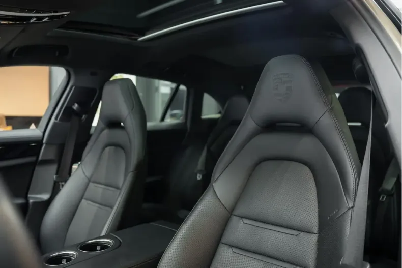 Porsche Panamera din 2023 cu 69.287 km - oferta POR177125 - foto 10