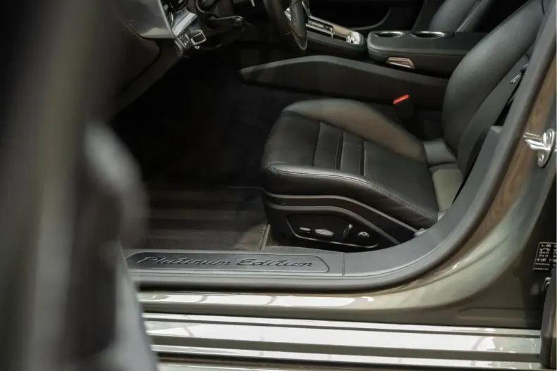 Porsche Panamera din 2023 cu 69.287 km - oferta POR177125 - foto 26