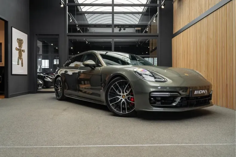 Porsche Panamera din 2023 cu 69.287 km - oferta POR177125 - foto 39