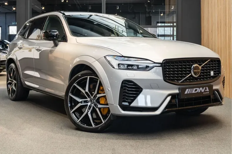 Volvo XC60 din 2024 cu 17.539 km - oferta VOL177126 - foto 1