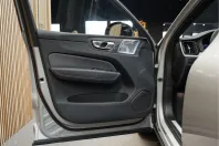 Volvo XC60 din 2024 cu 17.539 km - oferta VOL177126 - foto 5