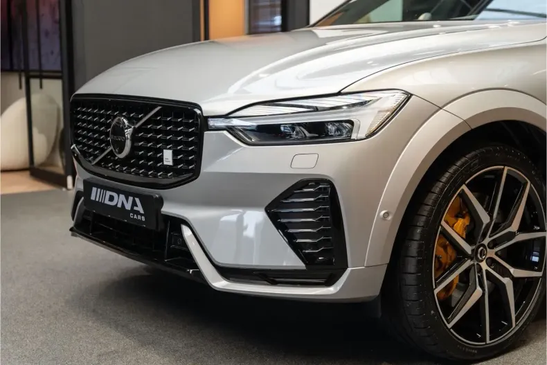 Volvo XC60 din 2024 cu 17.539 km - oferta VOL177126 - foto 14