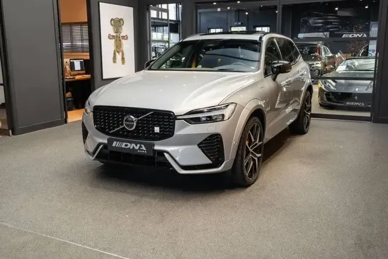 Volvo XC60 din 2024 cu 17.539 km - oferta VOL177126 - foto 21