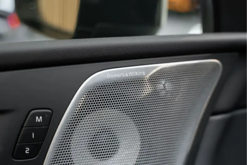 Volvo XC60 din 2024 cu 17.539 km - oferta VOL177126 - foto 25