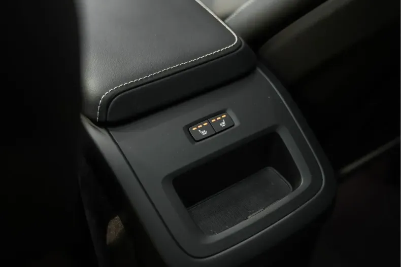 Volvo XC60 din 2024 cu 17.539 km - oferta VOL177126 - foto 29