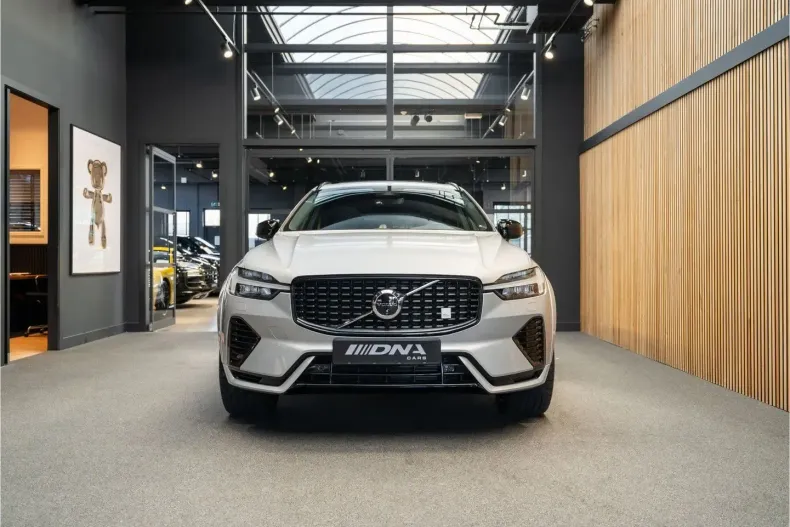 Volvo XC60 din 2024 cu 17.539 km - oferta VOL177126 - foto 43
