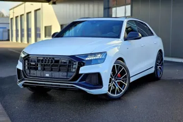 Audi Q8 din 2023 - oferta AUD177129