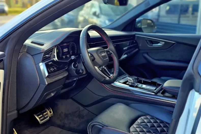 Audi Q8 din 2023 cu 17.064 km - oferta AUD177129 - foto 6