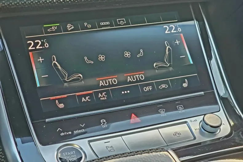 Audi Q8 din 2023 cu 17.064 km - oferta AUD177129 - foto 12