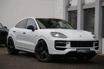 Porsche Cayenne din 2024 - oferta POR177131