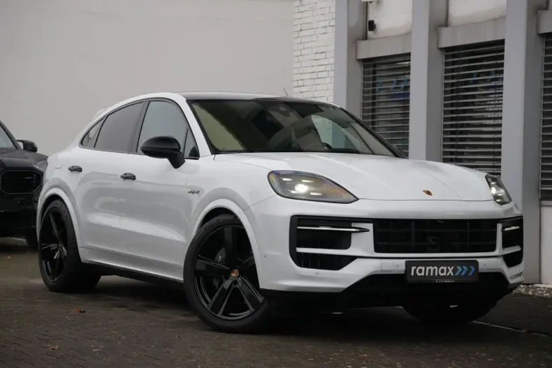 Porsche Cayenne din 2024 cu 10.000 km - oferta POR177131 - foto 1