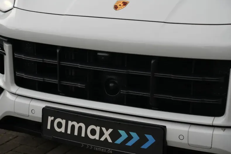 Porsche Cayenne din 2024 cu 10.000 km - oferta POR177131 - foto 12