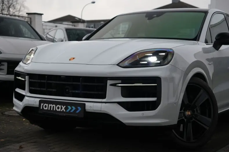 Porsche Cayenne din 2024 cu 10.000 km - oferta POR177131 - foto 15