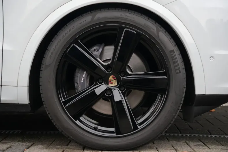 Porsche Cayenne din 2024 cu 10.000 km - oferta POR177131 - foto 18