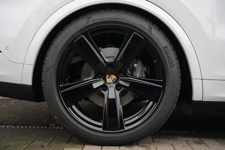 Porsche Cayenne din 2024 cu 10.000 km - oferta POR177131 - foto 19