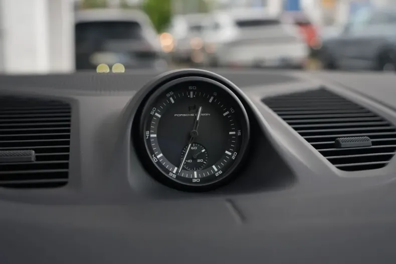 Porsche Cayenne din 2024 cu 10.000 km - oferta POR177131 - foto 35