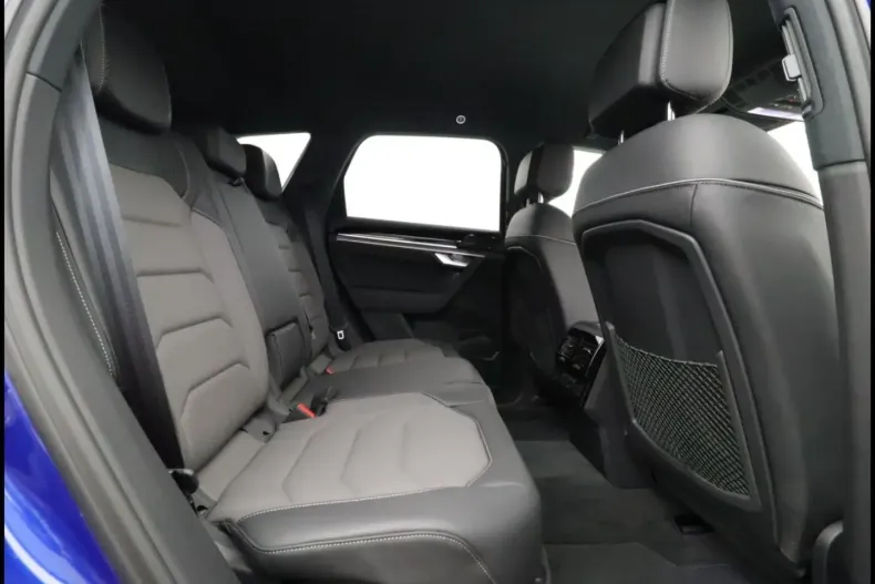 Volkswagen Touareg din 2024 cu 25.700 km - oferta VOL177137 - foto 6