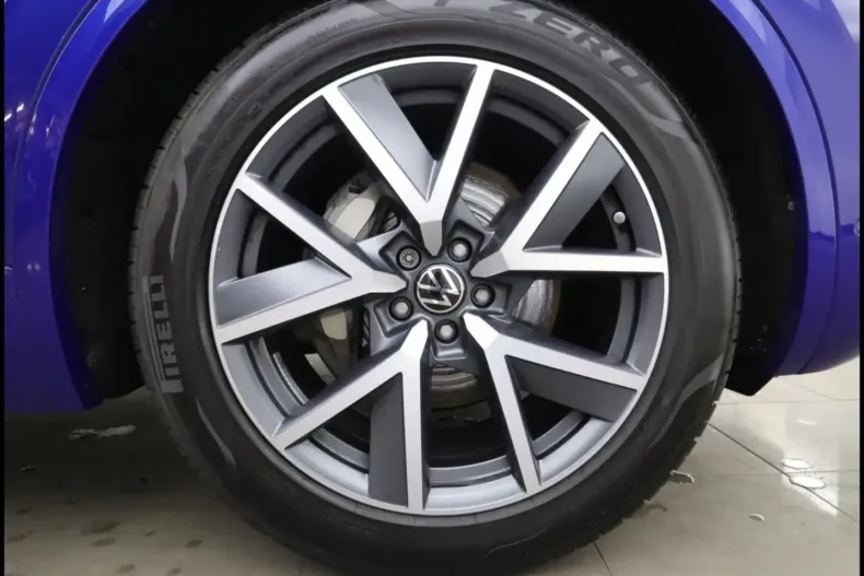 Volkswagen Touareg din 2024 cu 25.700 km - oferta VOL177137 - foto 15