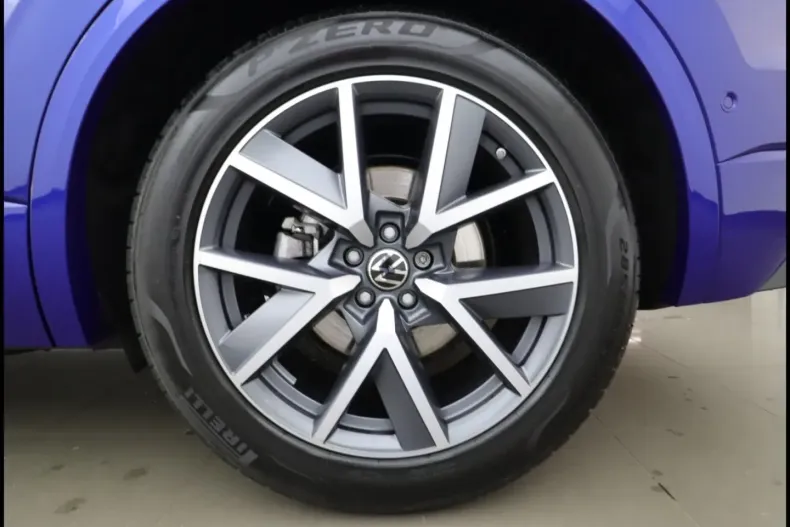 Volkswagen Touareg din 2024 cu 25.700 km - oferta VOL177137 - foto 17