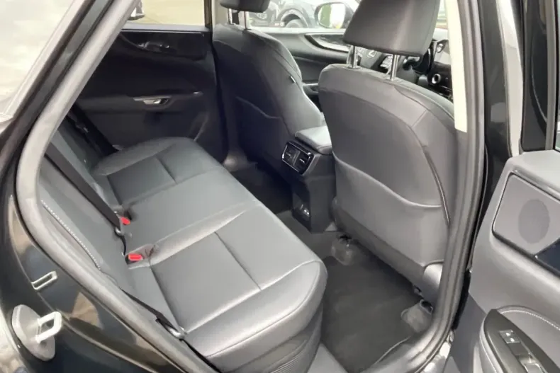 Lexus NX 350h din 2024 cu 14.175 km - oferta LEX177139 - foto 13