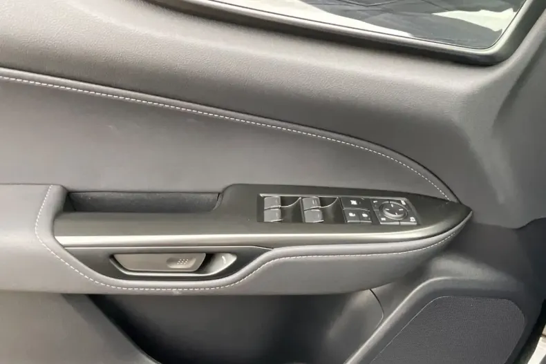 Lexus NX 350h din 2024 cu 14.175 km - oferta LEX177139 - foto 17