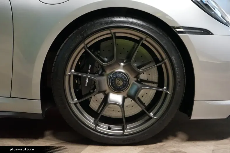 Porsche 911 din 2025 cu 4.766 km - oferta POR177149 - foto 5
