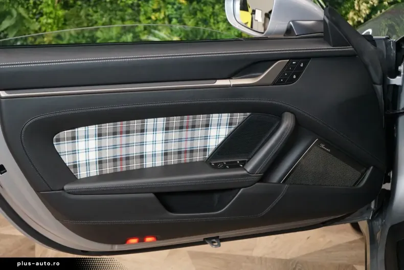 Porsche 911 din 2025 cu 4.766 km - oferta POR177149 - foto 13