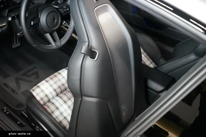 Porsche 911 din 2025 cu 4.766 km - oferta POR177149 - foto 19