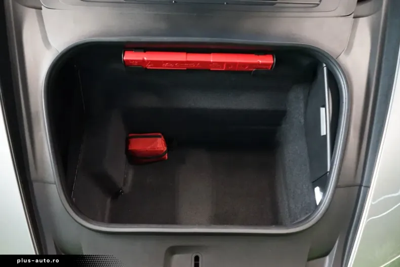 Porsche 911 din 2025 cu 4.766 km - oferta POR177149 - foto 23