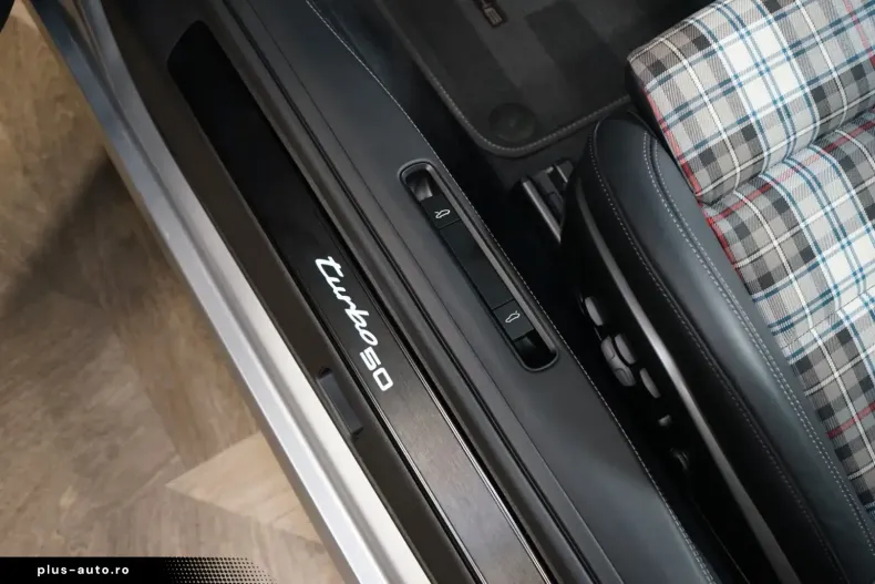 Porsche 911 din 2025 cu 4.766 km - oferta POR177149 - foto 28